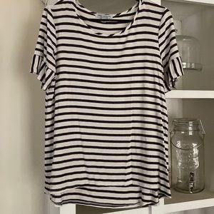 Striped top with ruffle sleeve